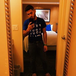 Meet your Posher, Arturo